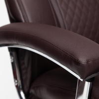 Кресло TRUST кож/зам, коричневый/коричневый стеганный/коричневый - Изображение 1